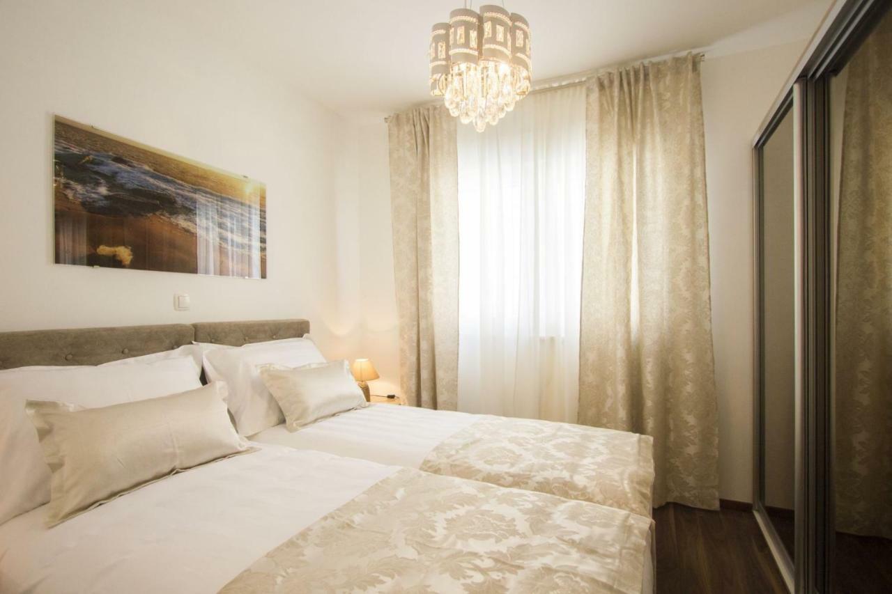 Paradise Lux Apartman Trogir Kültér fotó