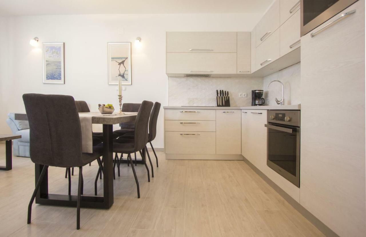 Paradise Lux Apartman Trogir Kültér fotó