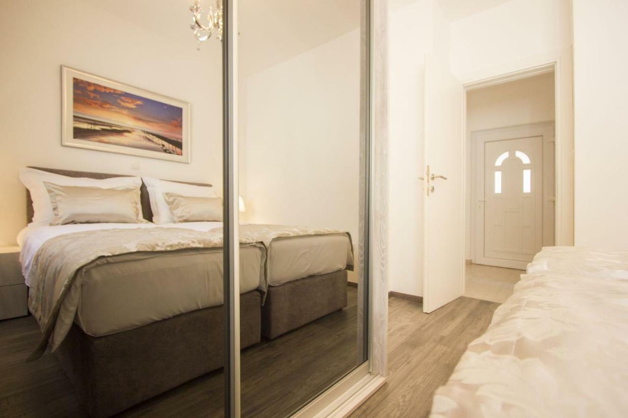Paradise Lux Apartman Trogir Kültér fotó