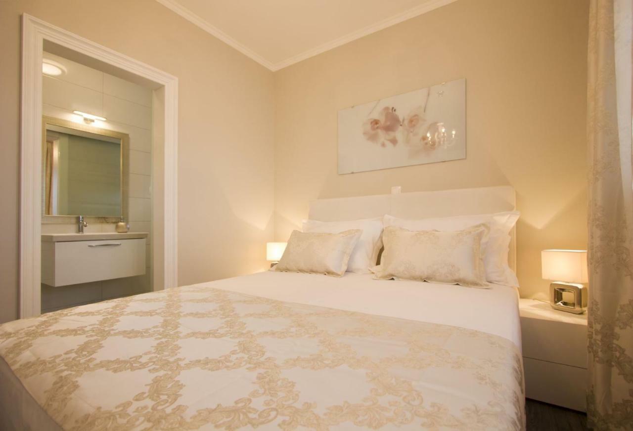 Paradise Lux Apartman Trogir Kültér fotó